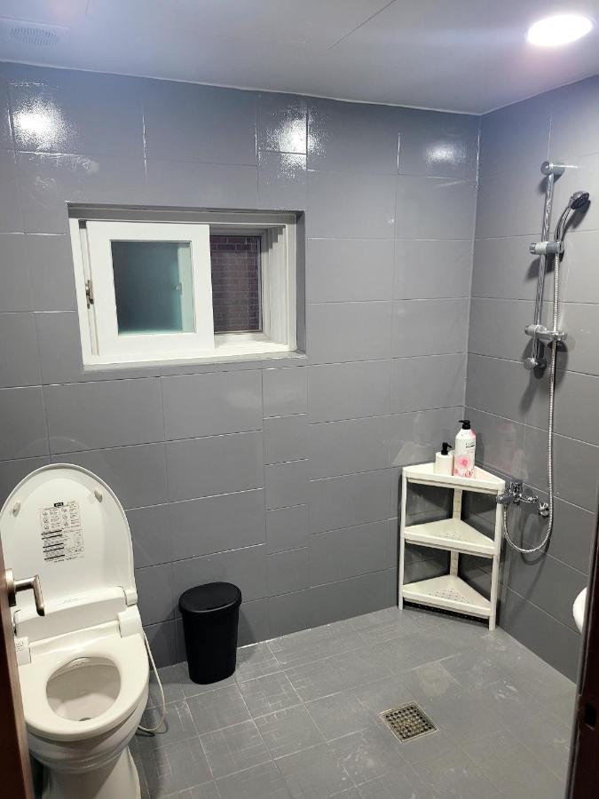 Good Guesthouse Seoul Bilik gambar